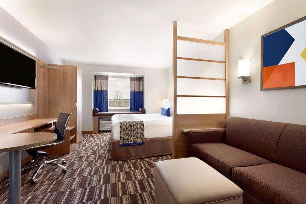 Microtel Inn Suites By Wyndham 南山 客房 照片