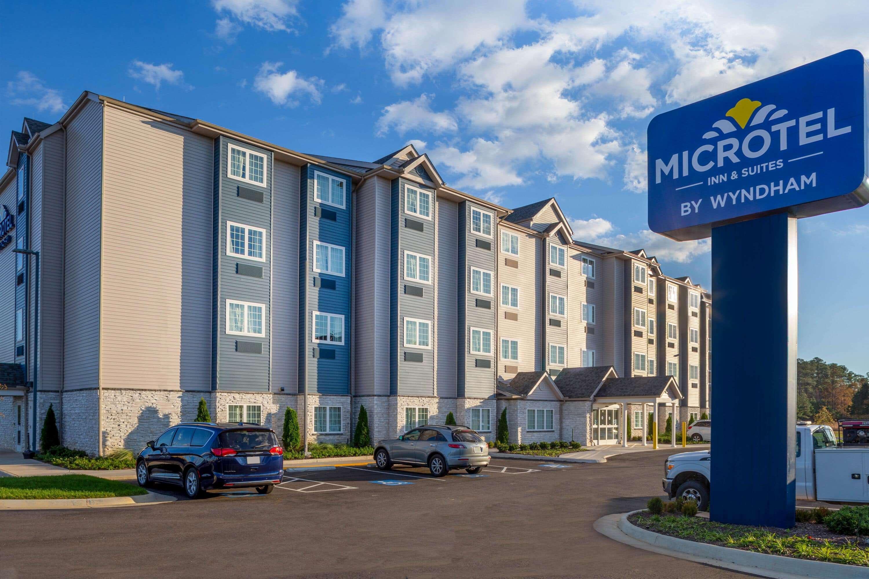Microtel Inn Suites By Wyndham 南山 外观 照片